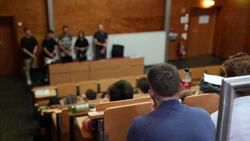 Studierende im Audimax
