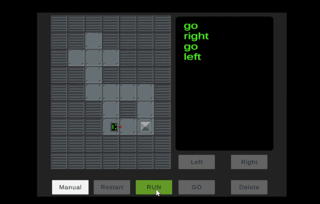 Ein gitterbasiertes Puzzlespiel zeigt einen Pfad mit einem Robotersymbol, einer Zielflagge und Befehlszeilen, auf denen 'go right go left' steht. Die Schaltflächen darunter sind mit Manual, Restart, RUN, Left, Right, GO und Delete beschriftet.