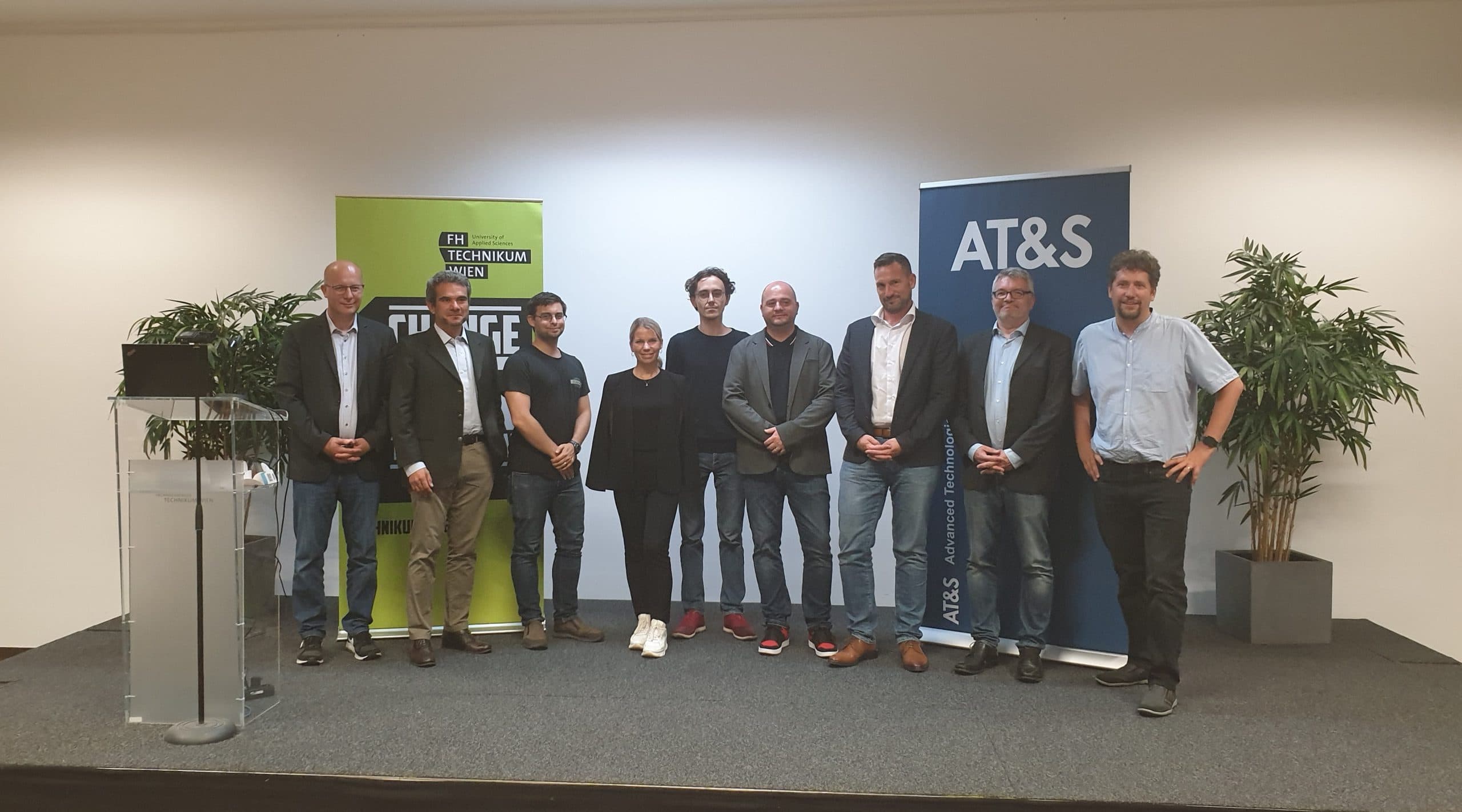 Gruppenfoto der Referenten des Start Me Up Tuesday