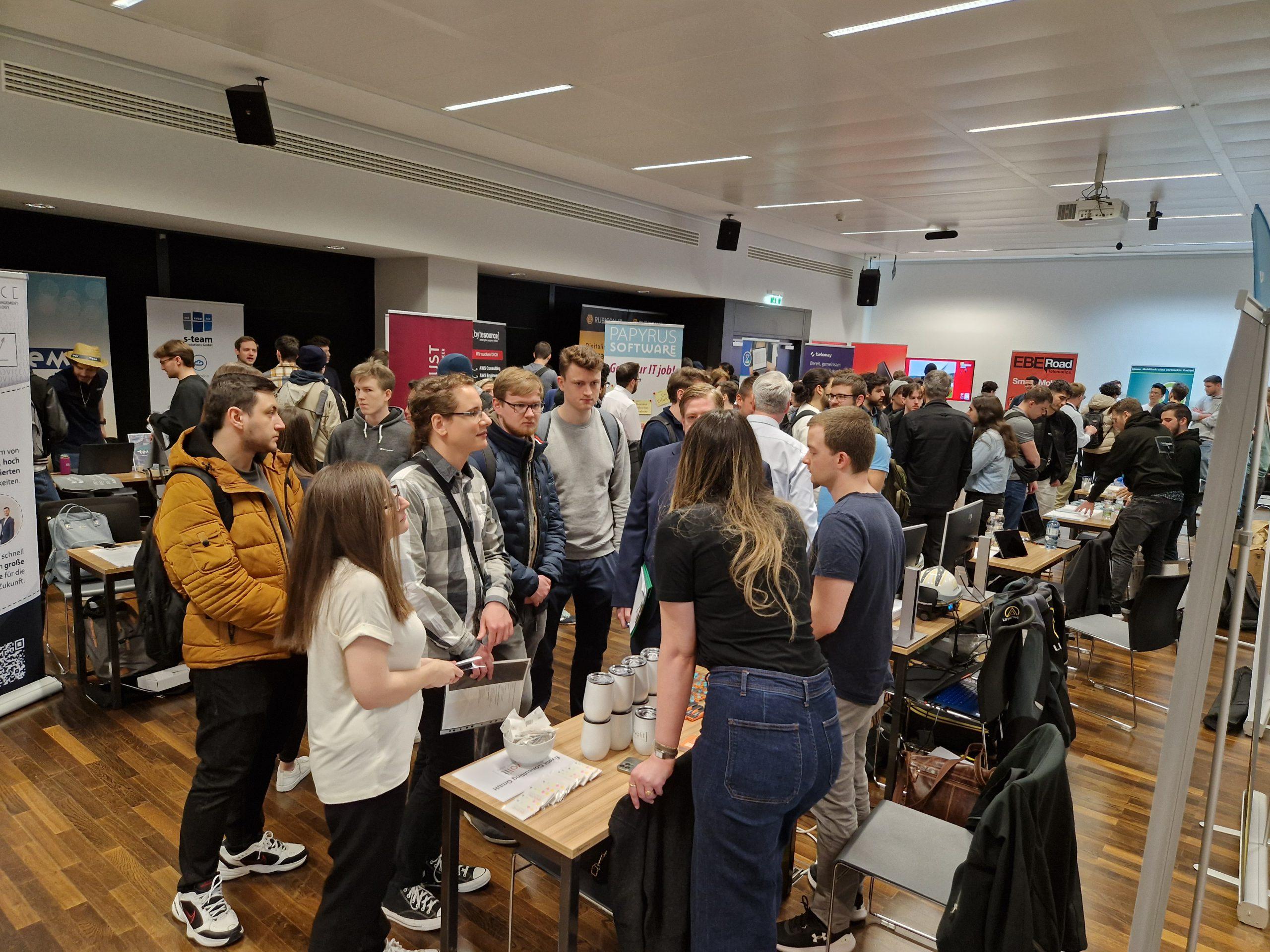 Partnerfirmenmesse duales Studium